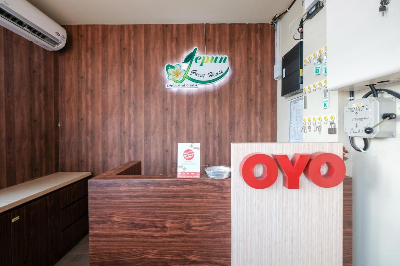 Oyo 683 Jepun Guesthouse Mataram Exterior photo